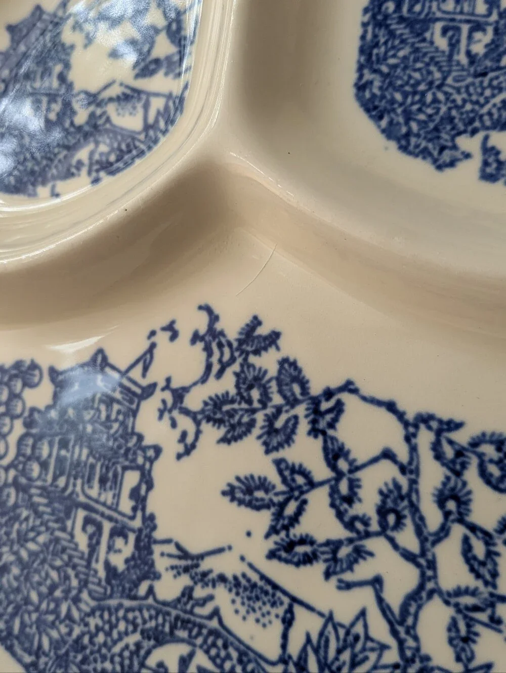 Vintage Blue & White Empress Ivory Universal Cambridge Divided Dinner Plate